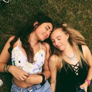 Meet your Posher, Kaitlyn